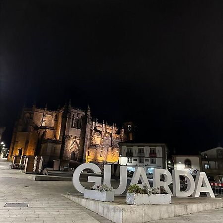Rustico T1 No Centro Cidade Guarda Extérieur photo